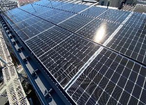 ハチドリソーラー株式会社 施工事例の画像